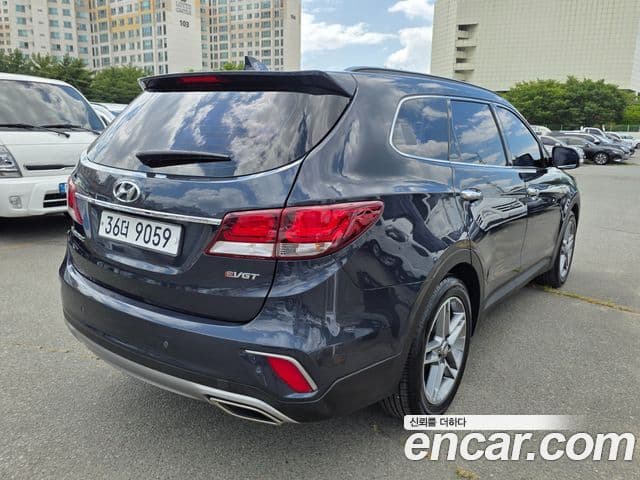 Hyundai The New Maxcruz 4