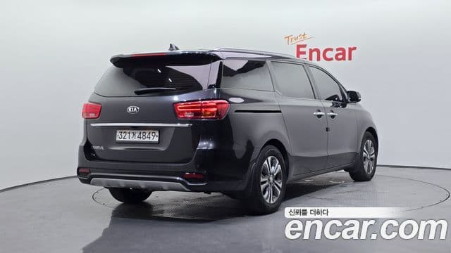 Kia The New Carnival 2