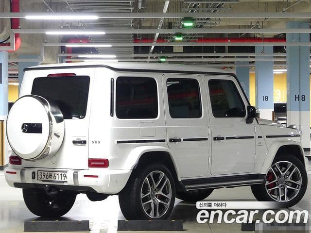 Mercedes-Benz G-Class W463b 2