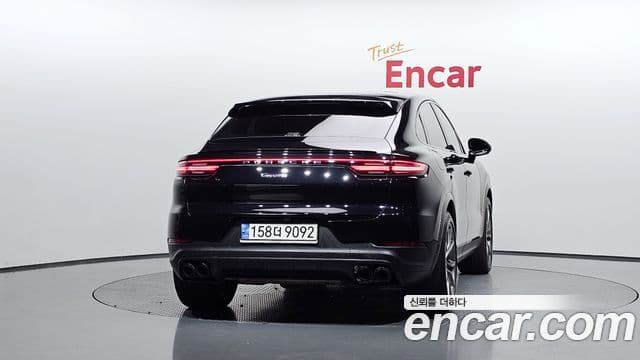 Porsche Cayenne (PO536) 4