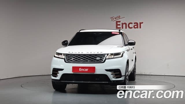 Land Rover Range Rover Velar 2