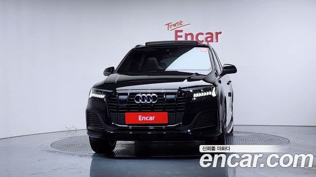 Audi Q7 (4M) 3