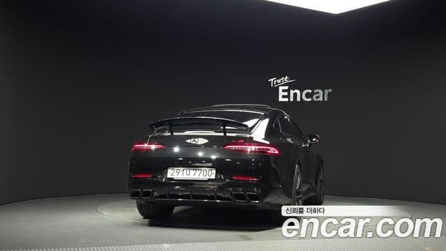 Mercedes-Benz AMG GT 4