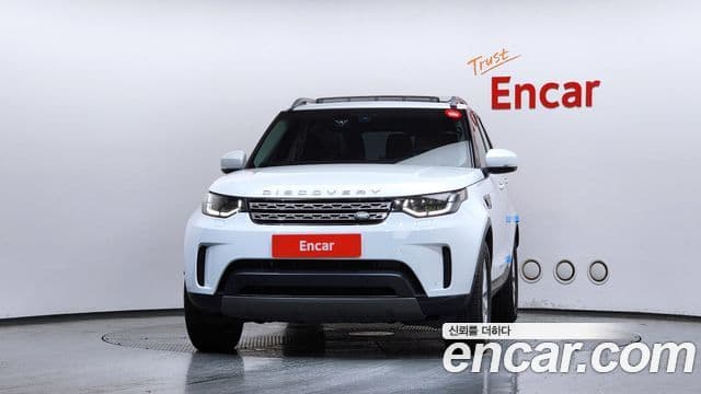 Land Rover Discovery 5 2
