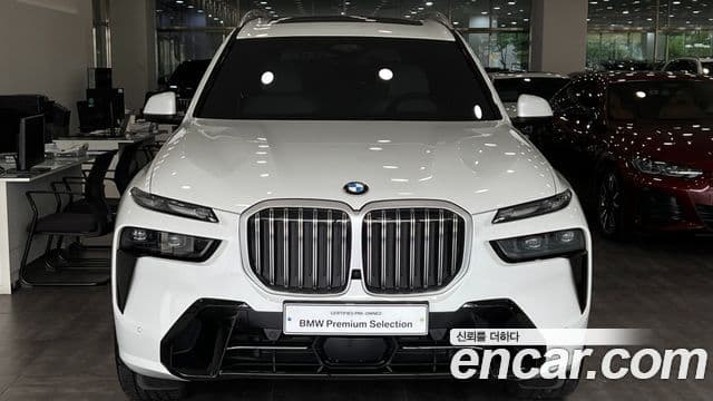BMW X7 (G07) 3
