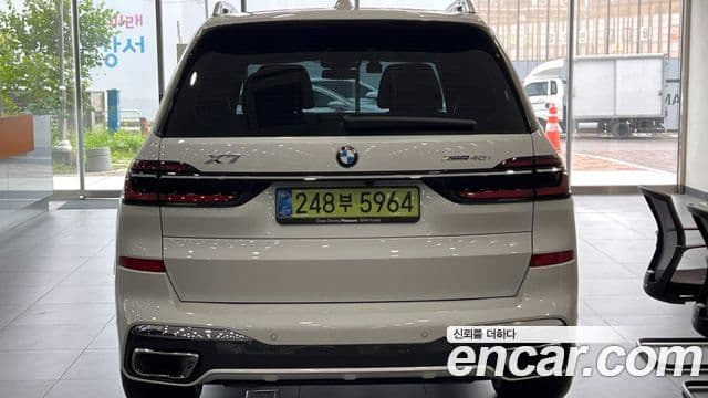 BMW X7 (G07) 4