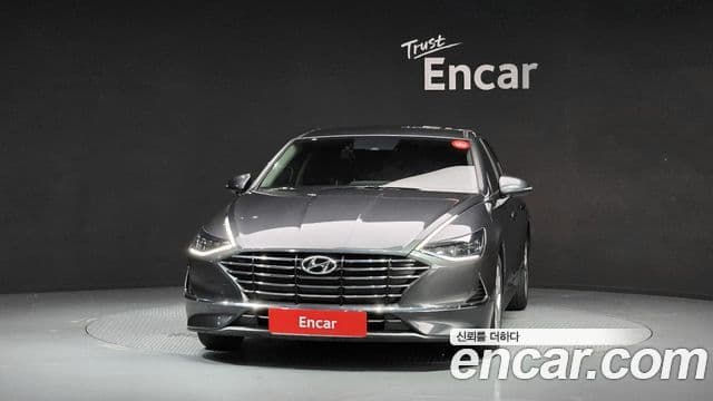 Hyundai Sonata (DN8) 3