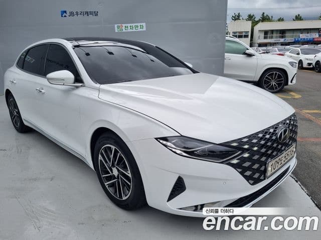 Hyundai The New Grandeur IG 2