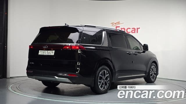 Kia Carnival 4th Gen 2