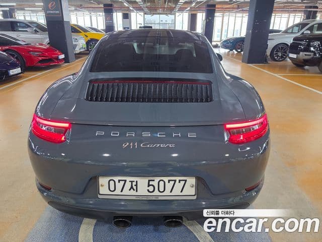 Porsche 911 4