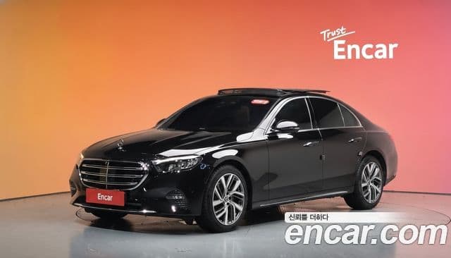 Mercedes-Benz E-Class W214