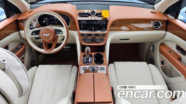 Bentley 벤테이가 4