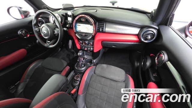 MINI Cooper S 4