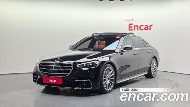 Mercedes-Benz S-Class W223 1