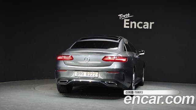 Mercedes-Benz E-Class W213 3