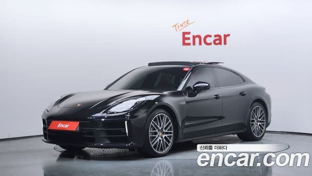 Porsche Panamera (976) 1