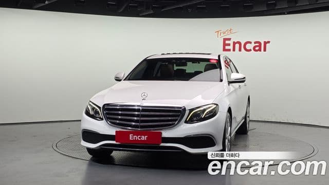 Mercedes-Benz E-Class W213 3