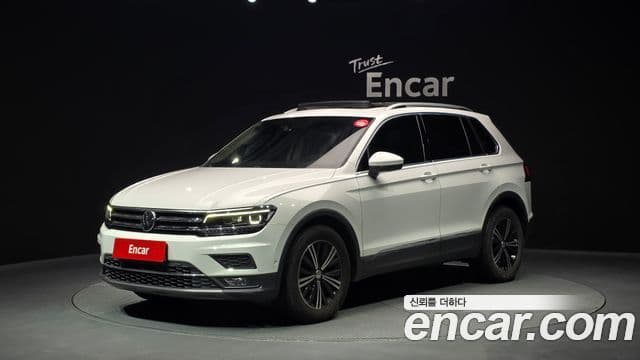 Volkswagen Tiguan 2nd Gen 1