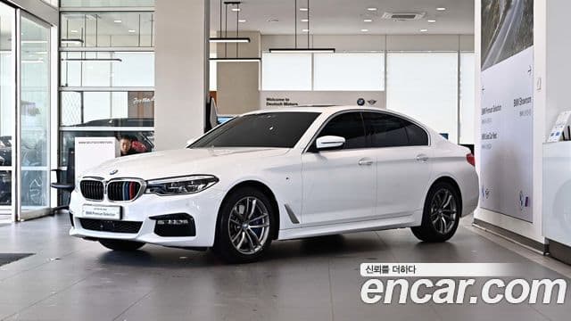 BMW 5 Series (G30)