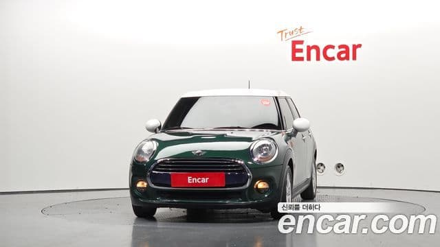 MINI Cooper 2