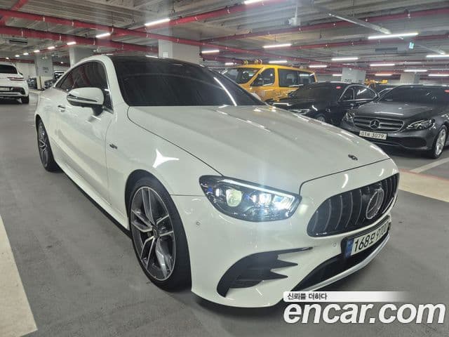 Mercedes-Benz E-Class W213 3