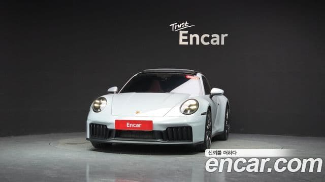 Porsche 911 (992) 3