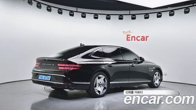 Genesis Electrified G80 (RG3) 2