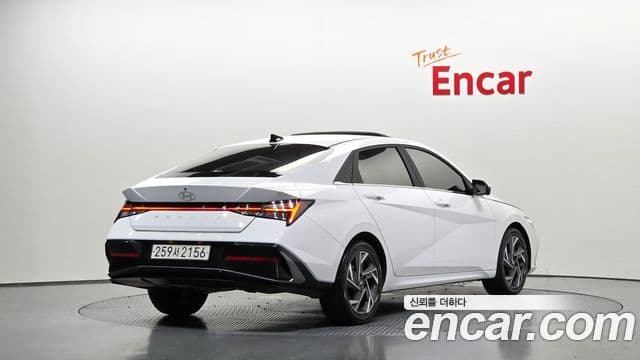 Hyundai The New Avante (CN7) 2