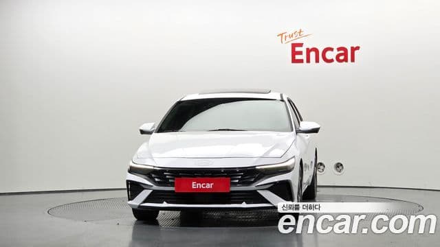 Hyundai The New Avante (CN7) 3
