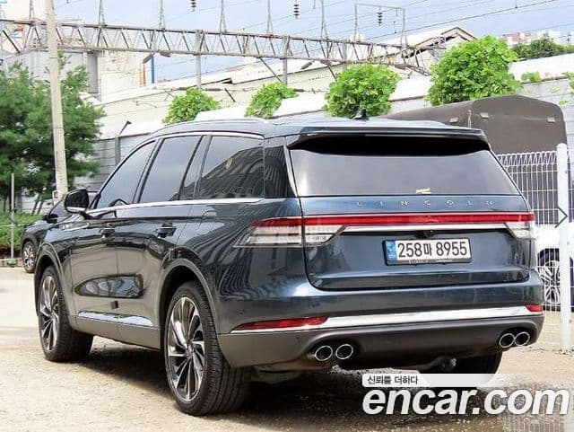 Lincoln Aviator 2nd Gen 3