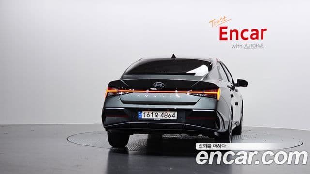 Hyundai The New Avante (CN7) 3