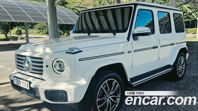 Mercedes-Benz G-Class W465