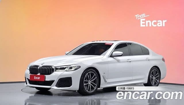 BMW 5 Series (G30)