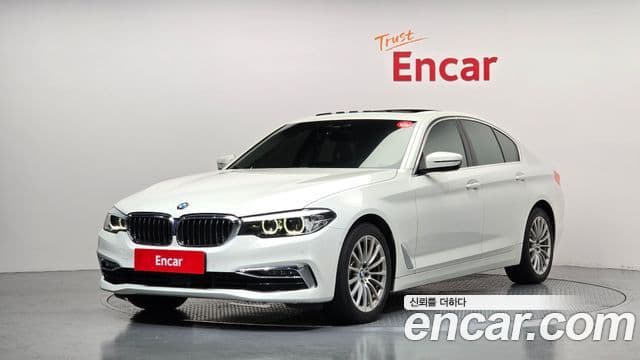 BMW 5 Series (G30)