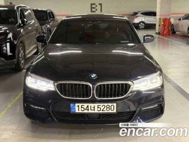 BMW 5 Series (G30)