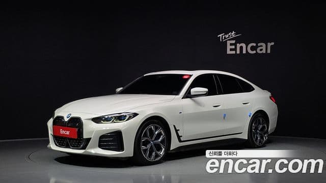 BMW i4