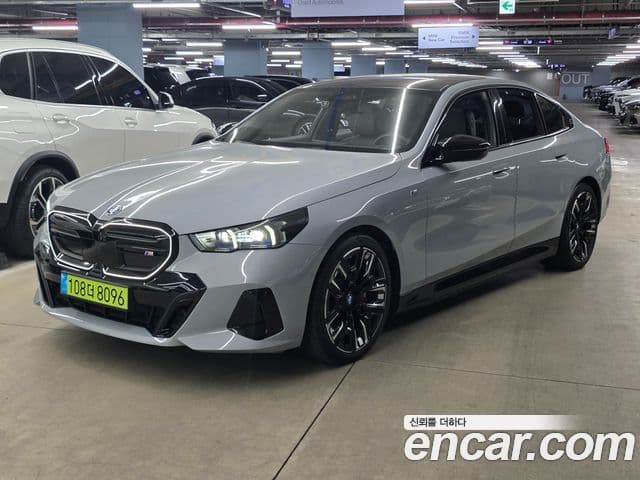 BMW i5 (G60)
