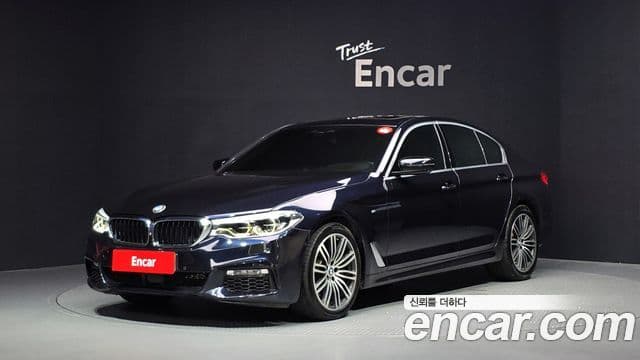 BMW 5 Series (G30)