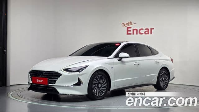 Hyundai Sonata Hybrid (DN8)