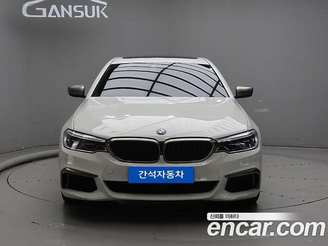 BMW 5 Series (G30)