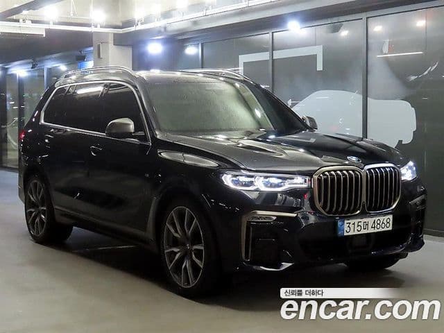 BMW X7 (G07)