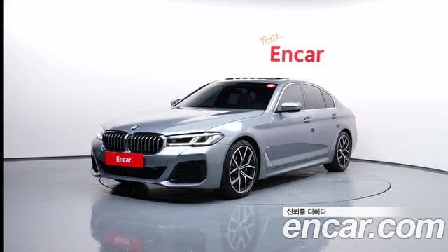 BMW 5 Series (G30)