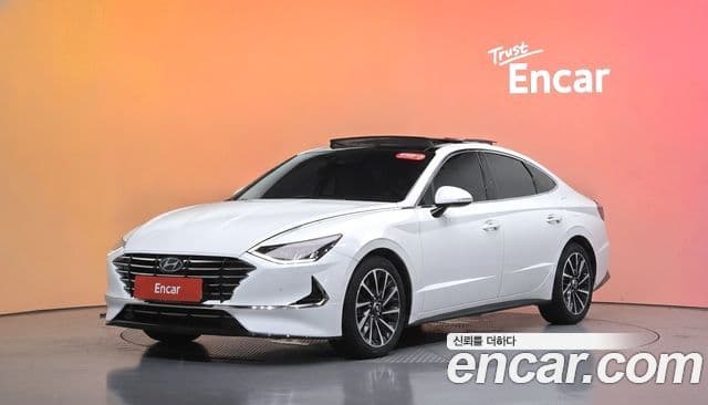 Hyundai Sonata (DN8)