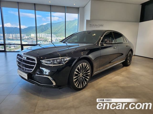 Mercedes-Benz S-Class W223