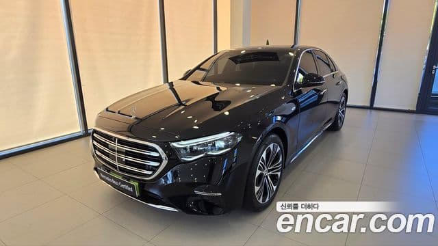 Mercedes-Benz E-Class W214