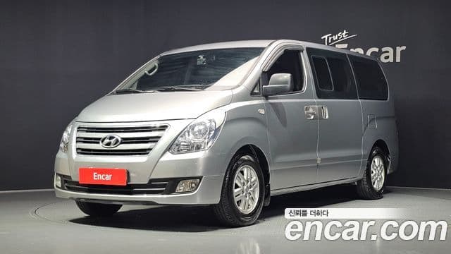 Hyundai Grand Starex
