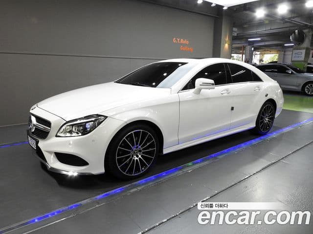 Mercedes-Benz CLS-Class W218