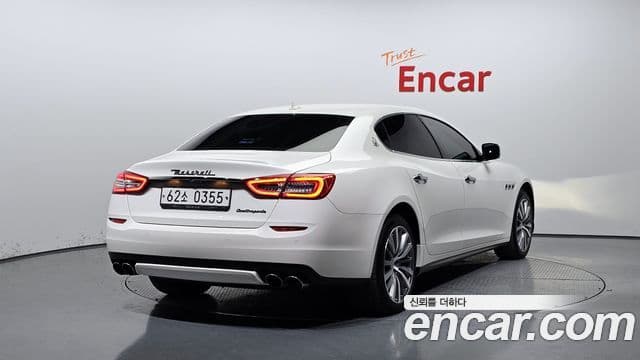 Maserati Quattroporte 2