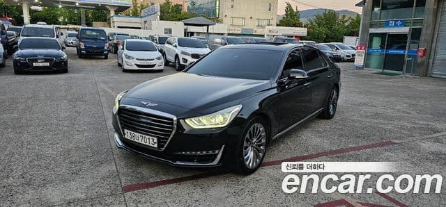 Genesis EQ900