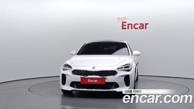 Kia Stinger 3